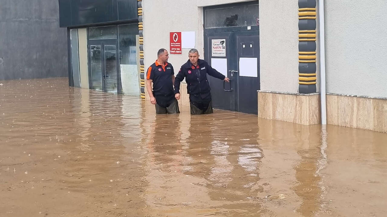 Yozgat’ta Şiddetli Yağışın Ardından AFAD Seferberliği 4